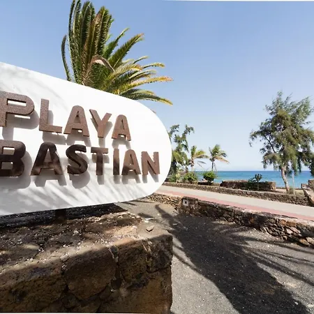 Bastian Beach. Casa Cheah. Sea View Apartment Costa Teguise