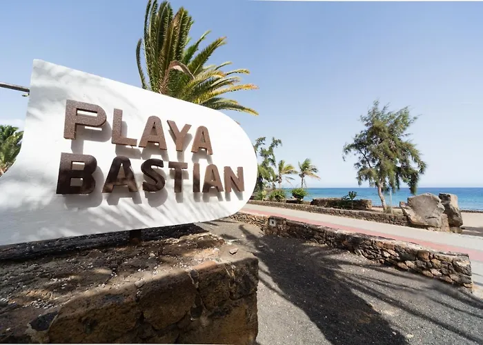 Bastian Beach. Casa Cheah. Sea View Apartment Costa Teguise